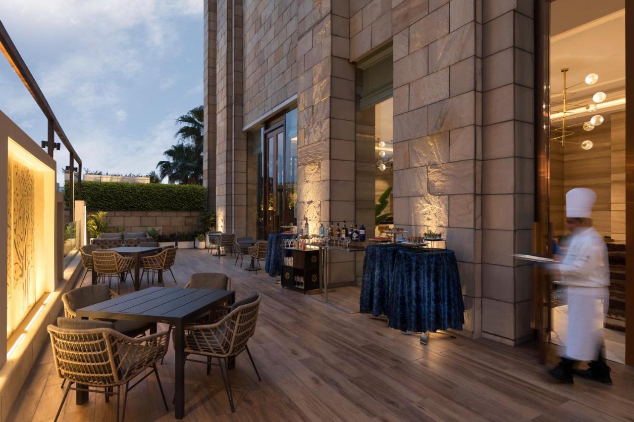 Hotel Crowne Plaza Mayur Vihar Noida By Ihg New Delhi